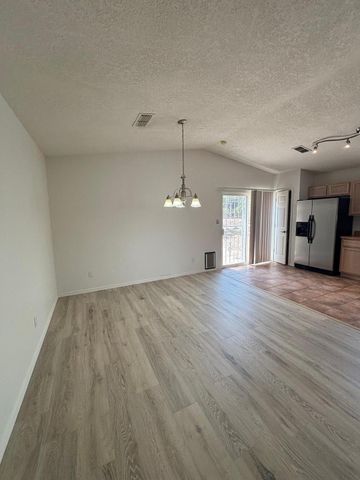 7822 Desert Springs Court SW, Albuquerque, NM 87121