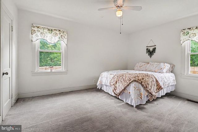 24294 RUTHER GLEN RD, Ruther Glen, VA 22546