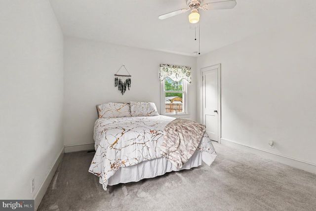 24294 RUTHER GLEN RD, Ruther Glen, VA 22546