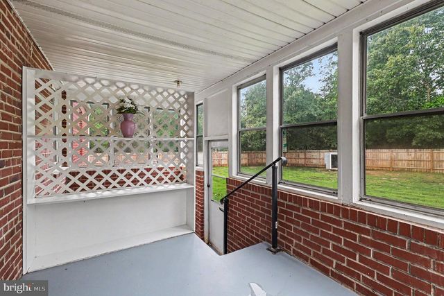24294 RUTHER GLEN RD, Ruther Glen, VA 22546