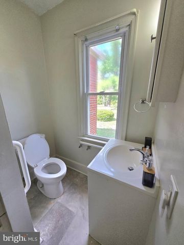 24294 RUTHER GLEN RD, Ruther Glen, VA 22546