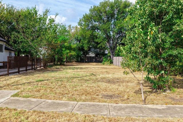 1172 Angelina ST, Austin, TX 78702