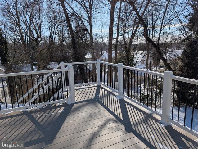 1221 EDGE HILL RD, Abington, PA 19001