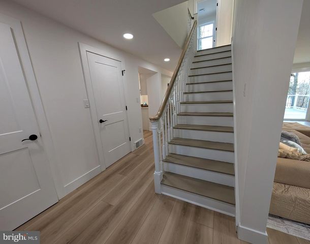 1221 EDGE HILL RD, Abington, PA 19001