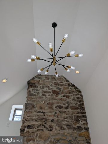 1221 EDGE HILL RD, Abington, PA 19001