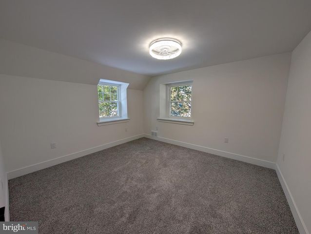 1221 EDGE HILL RD, Abington, PA 19001