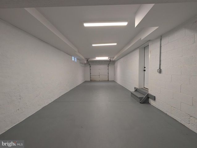 1221 EDGE HILL RD, Abington, PA 19001