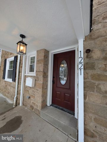 1221 EDGE HILL RD, Abington, PA 19001