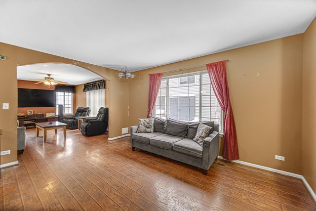 2967 Impressions Drive, Lake In The Hills, IL 60156