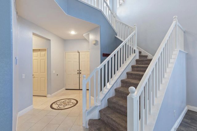 11927 Dapple Way, San Diego, CA 92128