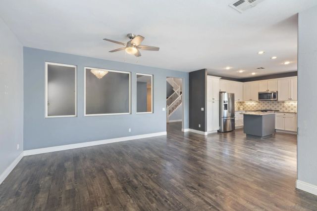 11927 Dapple Way, San Diego, CA 92128