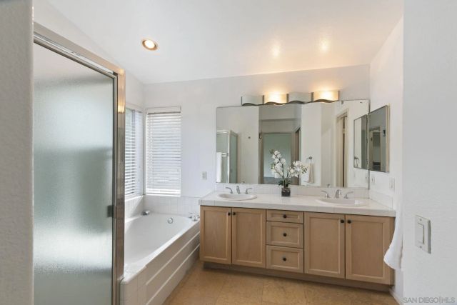 11927 Dapple Way, San Diego, CA 92128