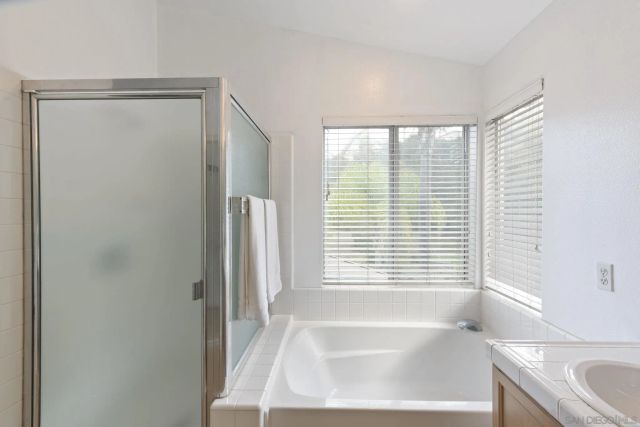 11927 Dapple Way, San Diego, CA 92128