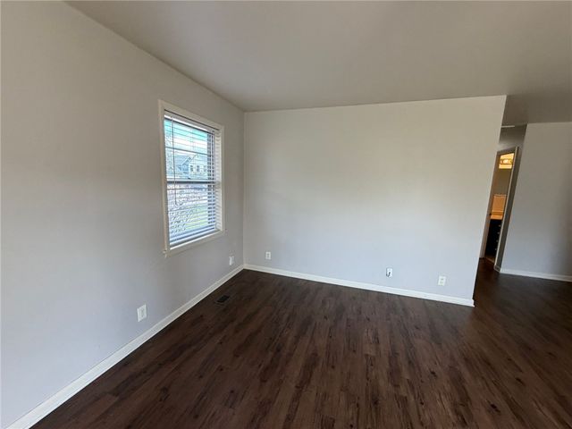 342 D Street, Bentonville, AR 72712