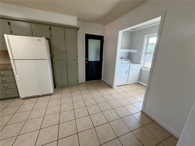 342 D Street, Bentonville, AR 72712