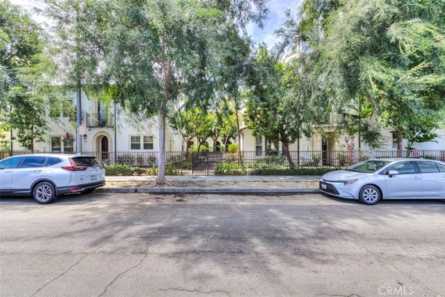 2071 Atlantic, Long Beach, CA 90806