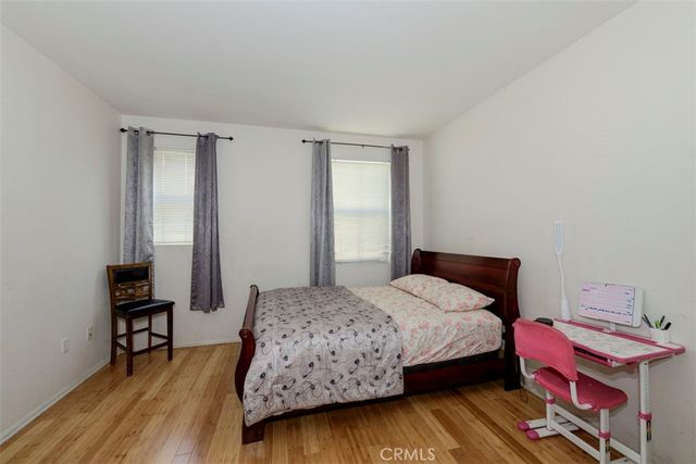 2071 Atlantic, Long Beach, CA 90806