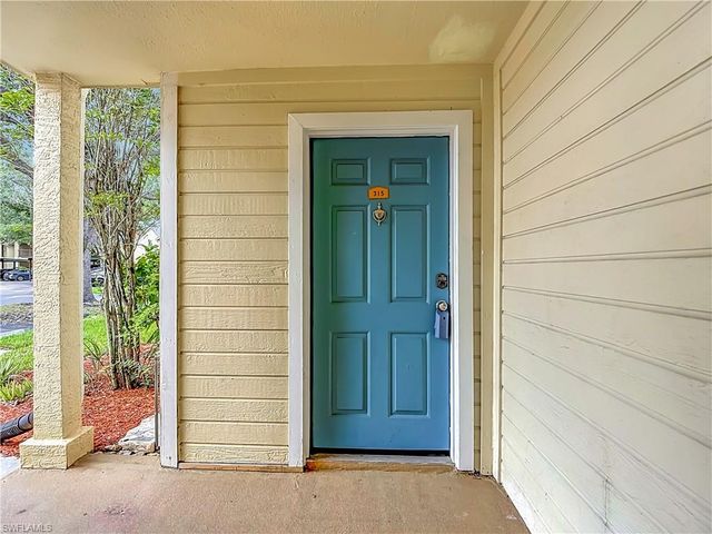 12520 Equestrian CIR 315, Fort Myers, FL 33907
