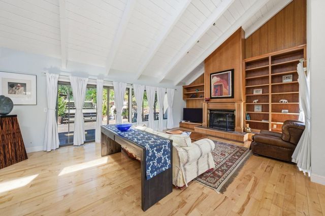 701 Day Valley Road, Aptos, CA 95003