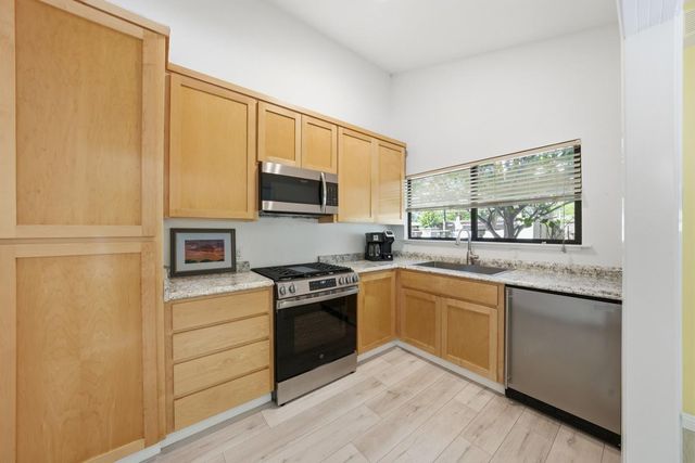 701 Day Valley Road, Aptos, CA 95003