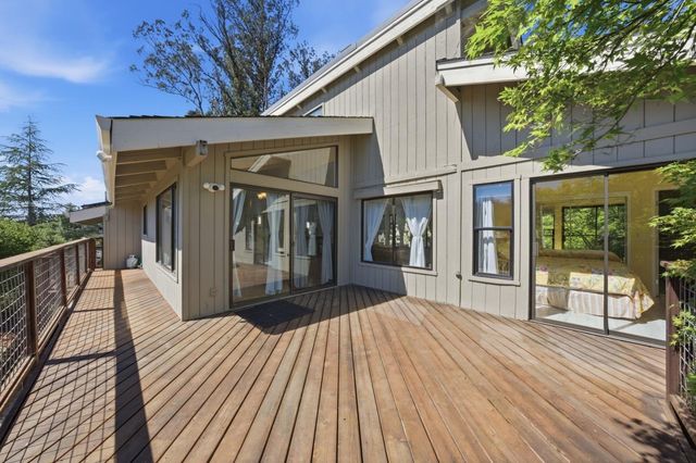 701 Day Valley Road, Aptos, CA 95003