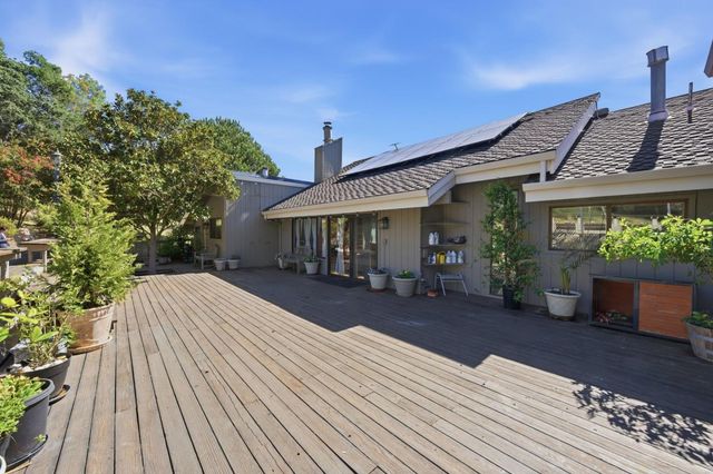 701 Day Valley Road, Aptos, CA 95003