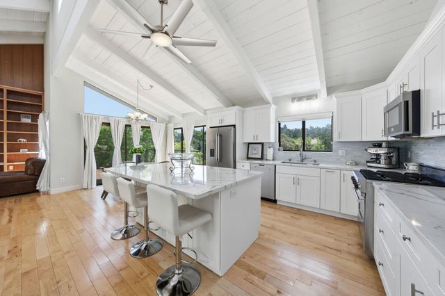 701 Day Valley Road, Aptos, CA 95003