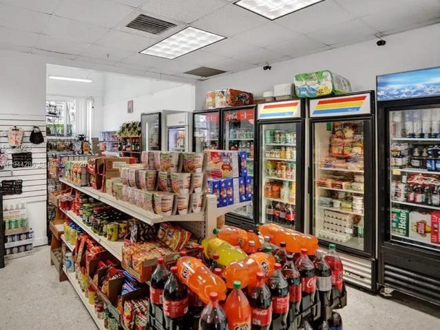 19370 Collins Ave 207, Sunny Isles Beach, FL 33160