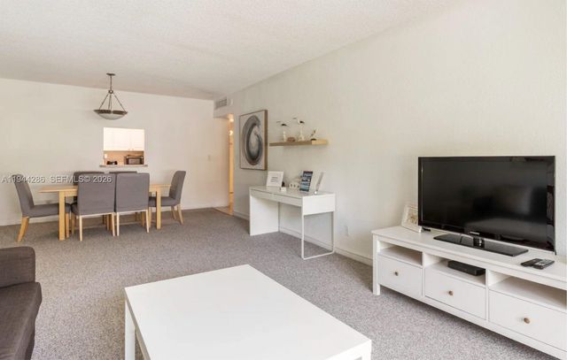 19370 Collins Ave 207, Sunny Isles Beach, FL 33160