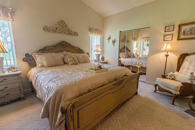 627 NW Whitfield Way, Port St. Lucie, FL 34986