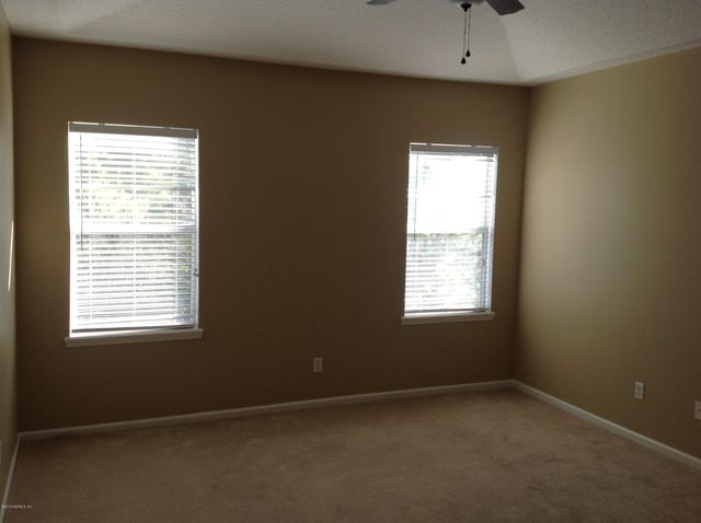 8584 TOWER FALLS Drive, Jacksonville, FL 32244