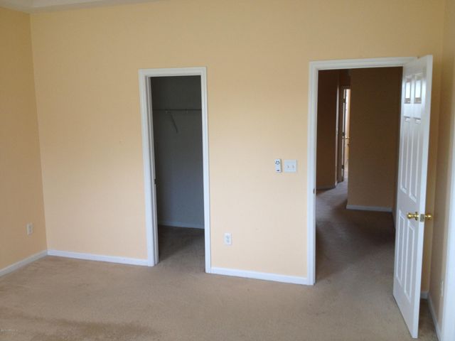 8584 TOWER FALLS Drive, Jacksonville, FL 32244