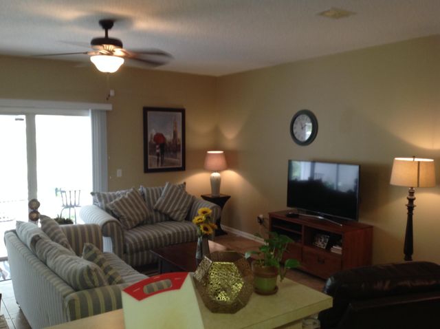 8584 TOWER FALLS Drive, Jacksonville, FL 32244