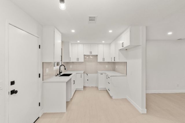 3937 28th St, Sacramento, CA 95820