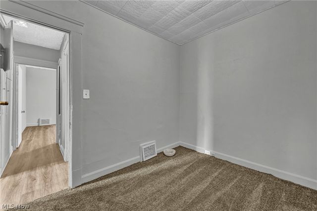 1011 East 140, Cleveland, OH 44110