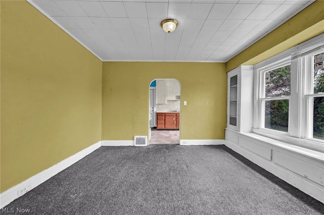 1011 East 140, Cleveland, OH 44110