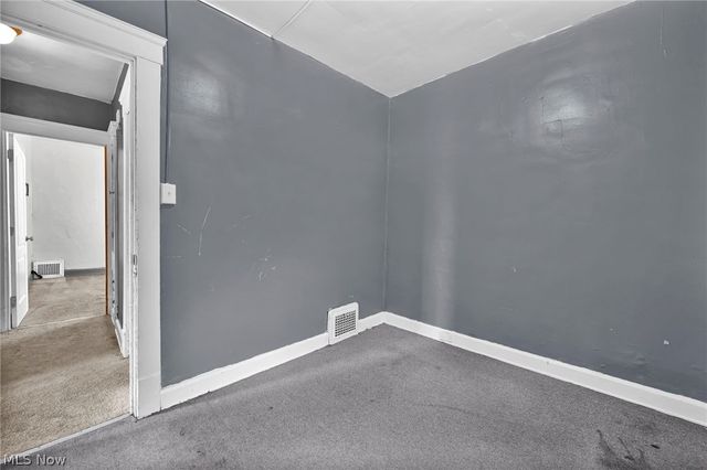 1011 East 140, Cleveland, OH 44110