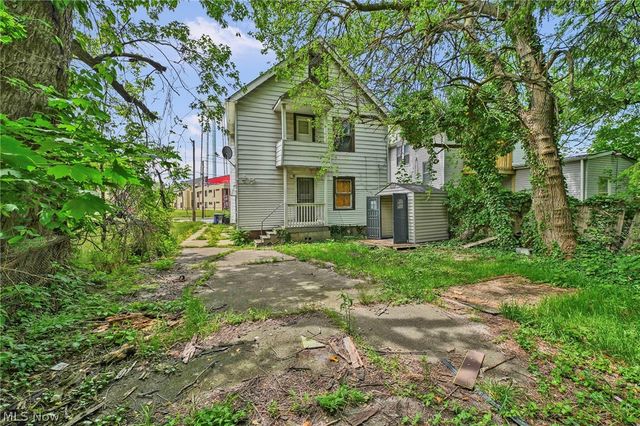 1011 East 140, Cleveland, OH 44110