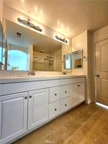 37 bijou, Irvine, CA 92618