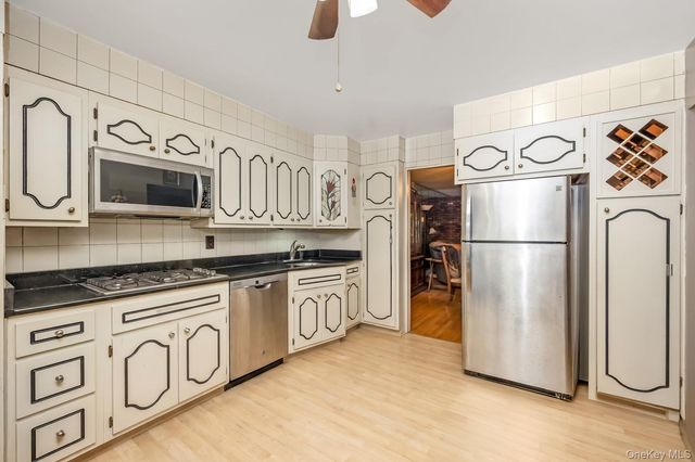 69-35 61st Road, Middle Village, NY 11379