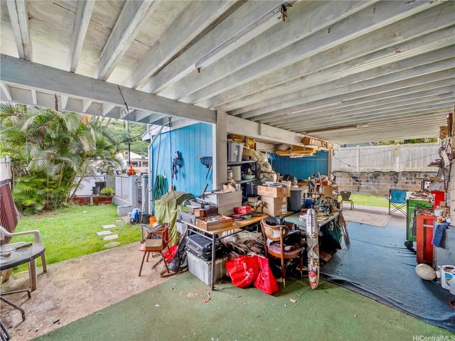 1865 Lanikeha Place A, Pearl City, HI 96782