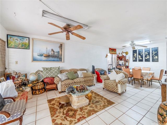 1865 Lanikeha Place A, Pearl City, HI 96782