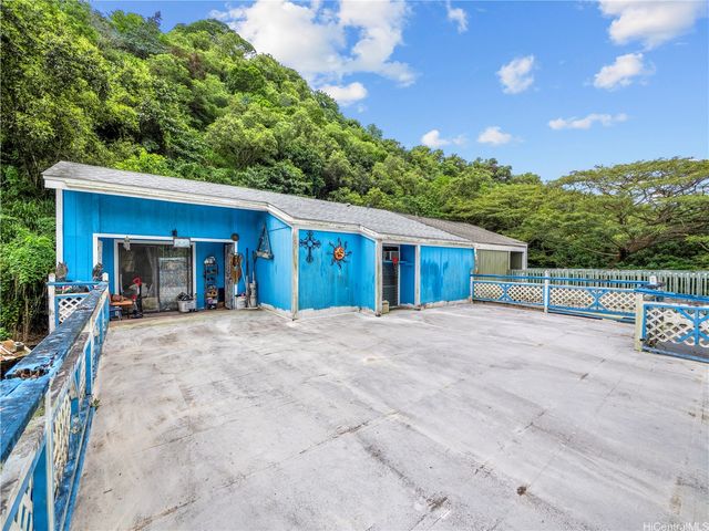 1865 Lanikeha Place A, Pearl City, HI 96782