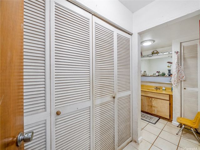 1865 Lanikeha Place A, Pearl City, HI 96782