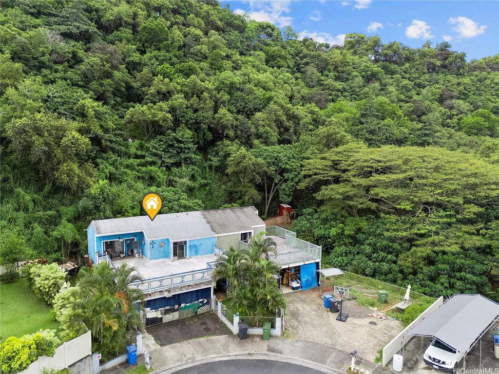 1865 Lanikeha Place A, Pearl City, HI 96782