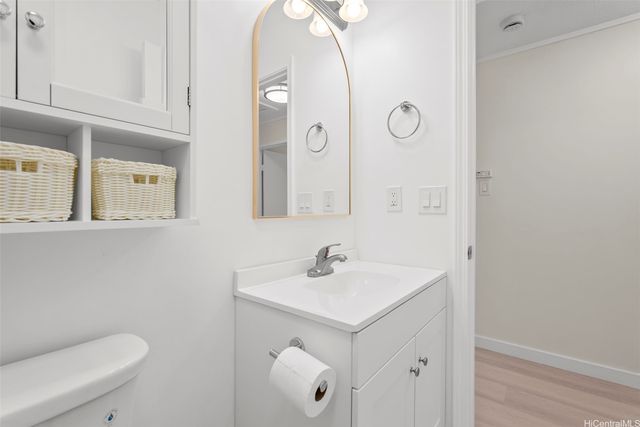 1113 Villa Lane, Honolulu, HI 96826