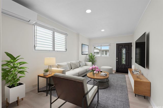 1113 Villa Lane, Honolulu, HI 96826