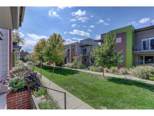 2033 W 67th Pl, Denver, CO 80221