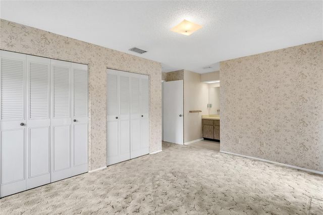 820 AMBASSADOR LOOP, Tampa, FL 33613