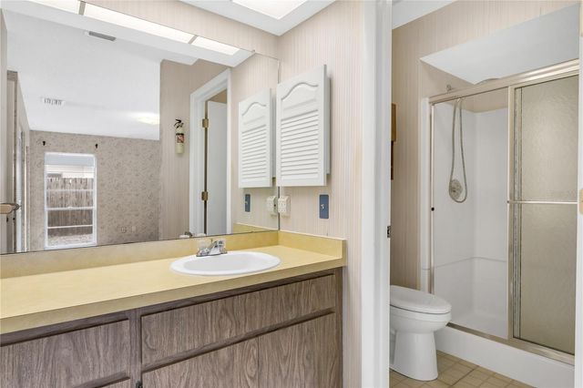 820 AMBASSADOR LOOP, Tampa, FL 33613